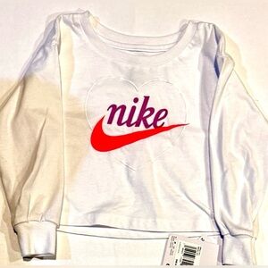 NWT Nike Girls 2T Long Sleeved White Tee Pink Swoosh Heart Outline